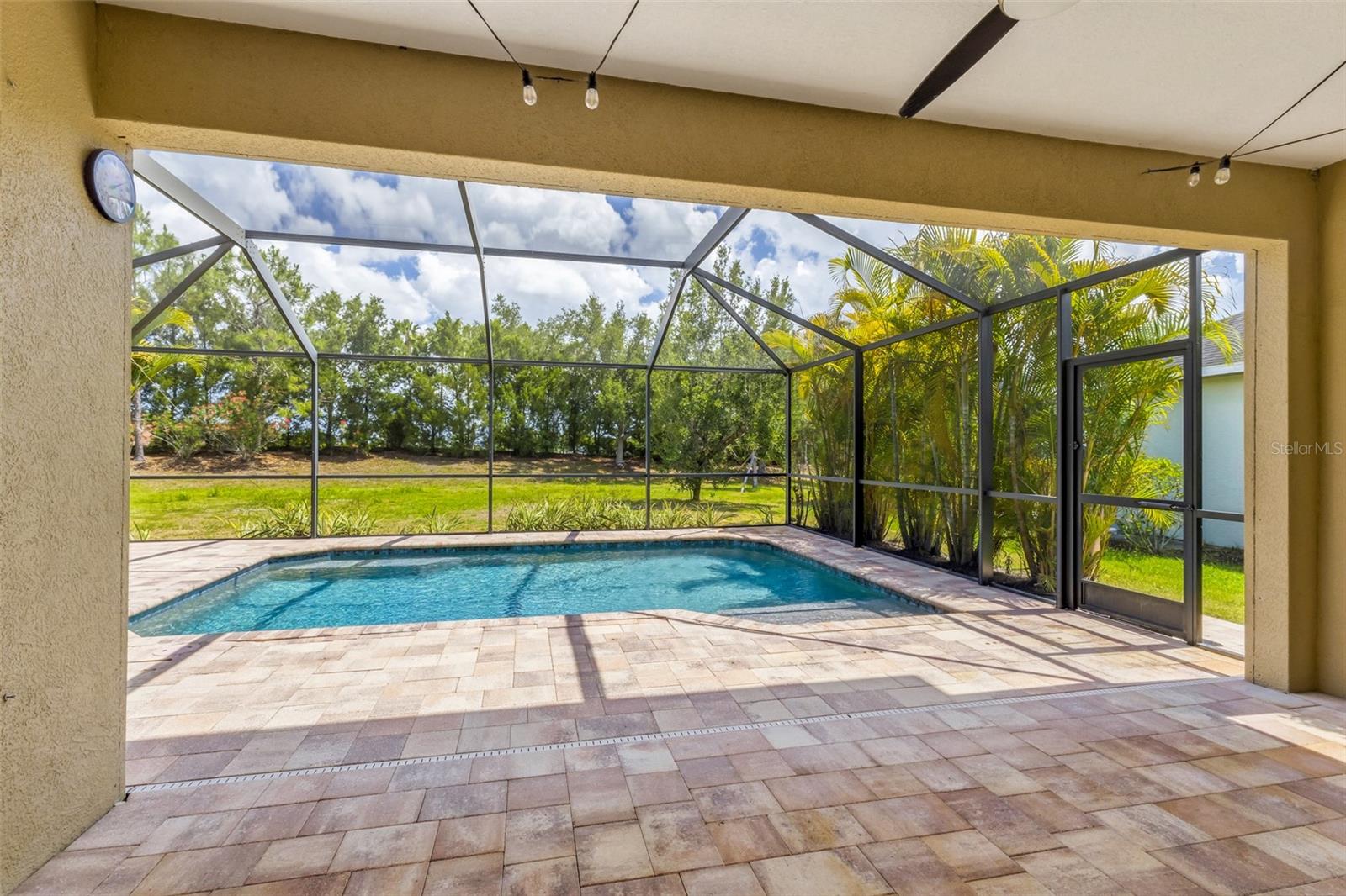 12224 LONGVIEW LAKE CIR, BRADENTON, FL, 34211
