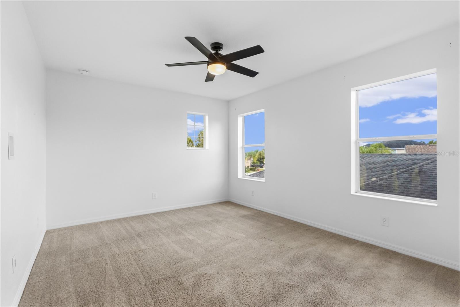 12224 LONGVIEW LAKE CIR, BRADENTON, FL, 34211