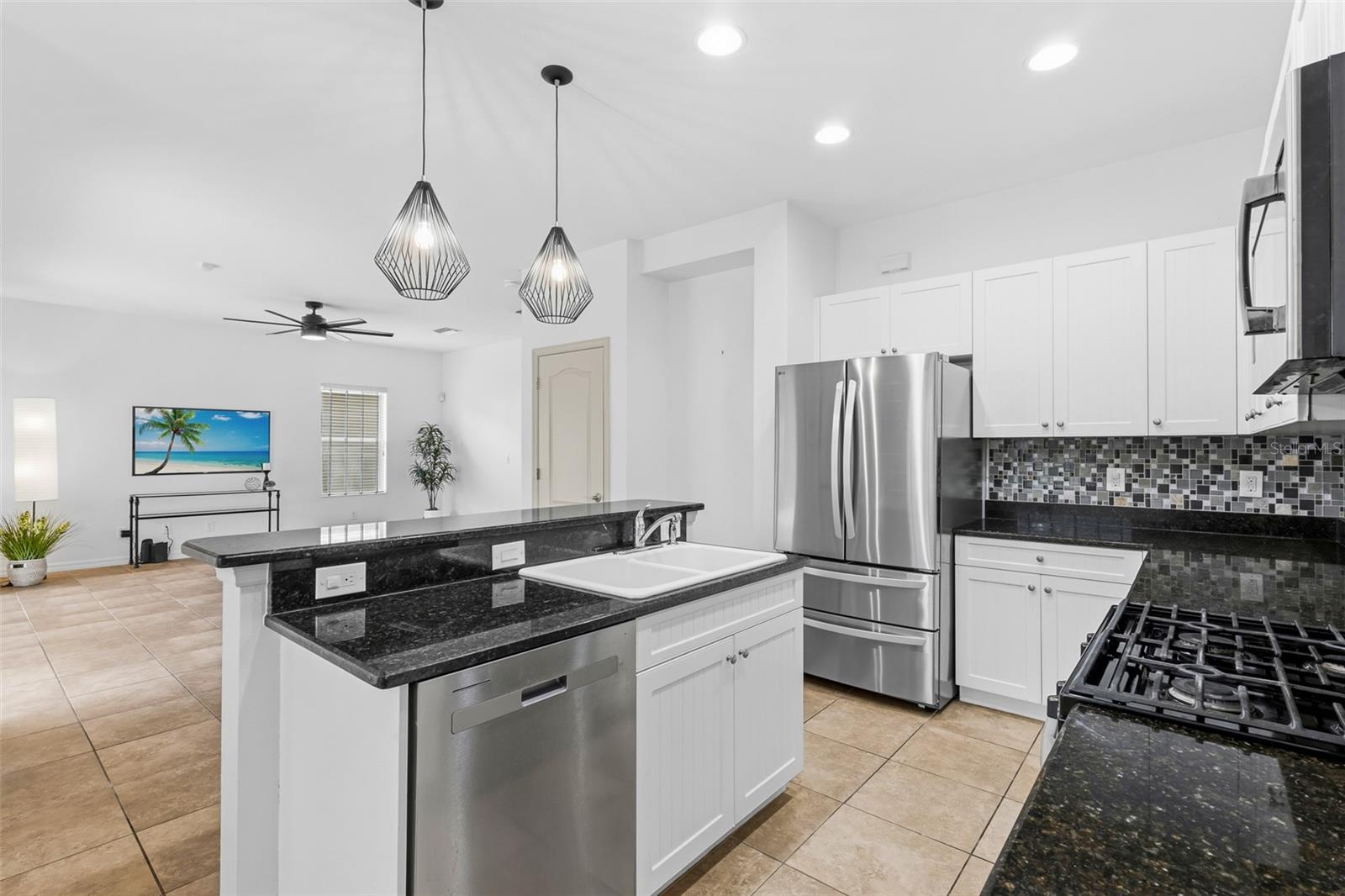 12224 LONGVIEW LAKE CIR, BRADENTON, FL, 34211