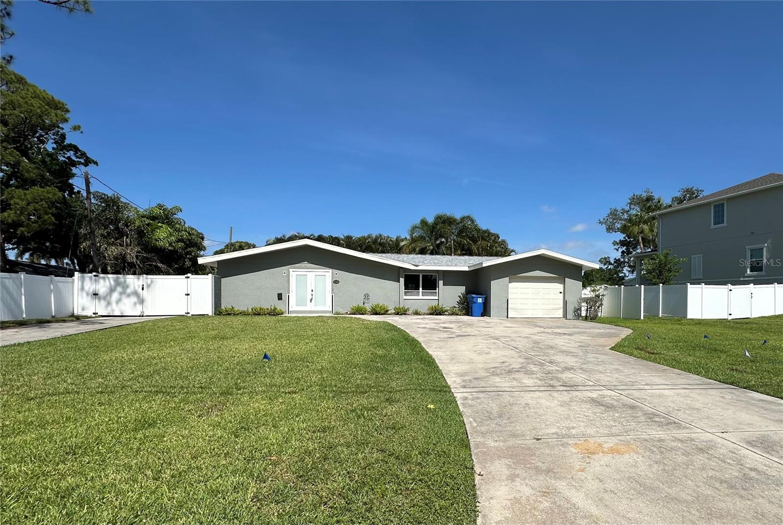 5316 VENETIAN BLVD NE, ST PETERSBURG, FL, 33703
