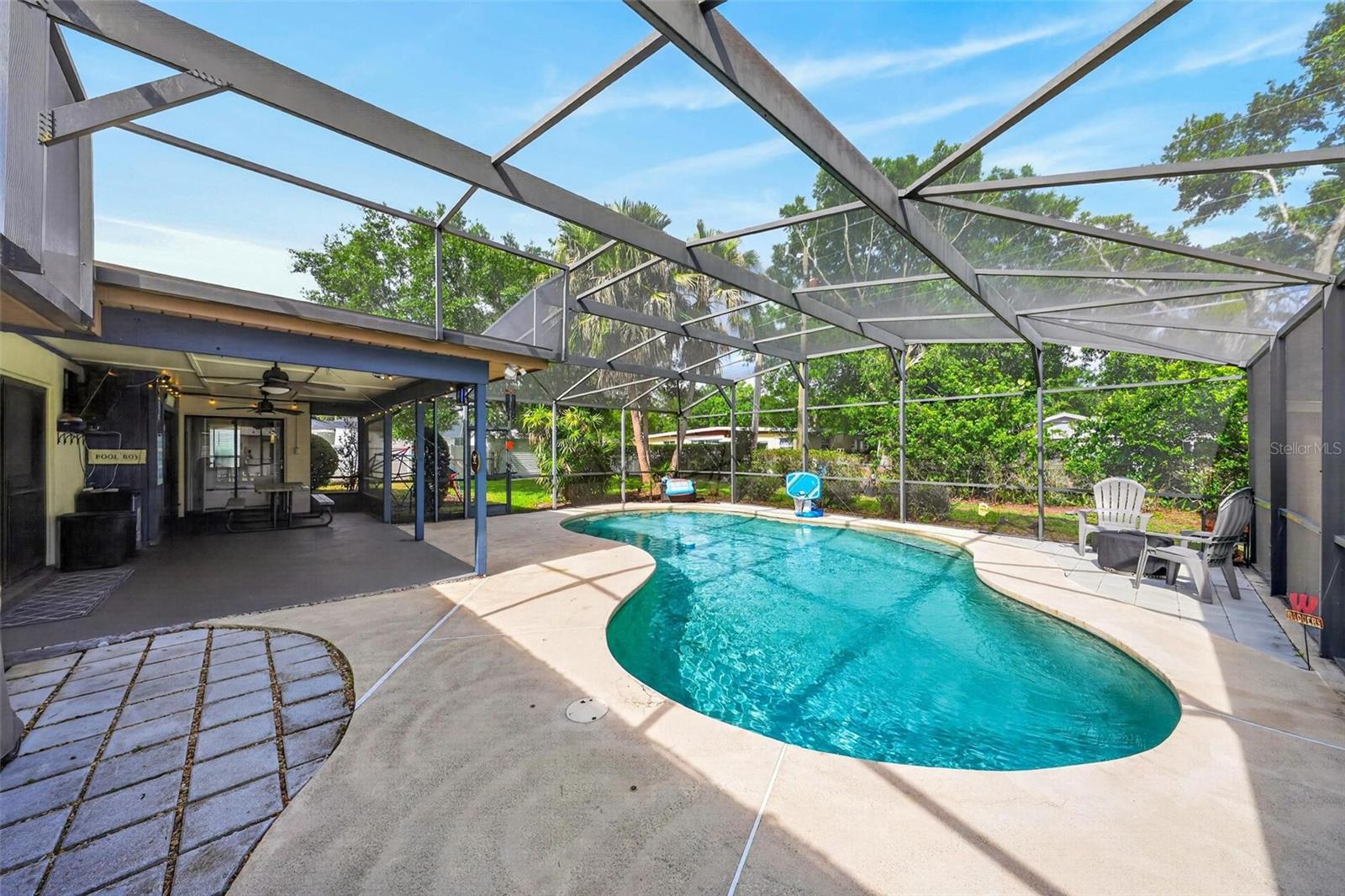 890 MENDOZA DR, ORLANDO, FL, 32825
