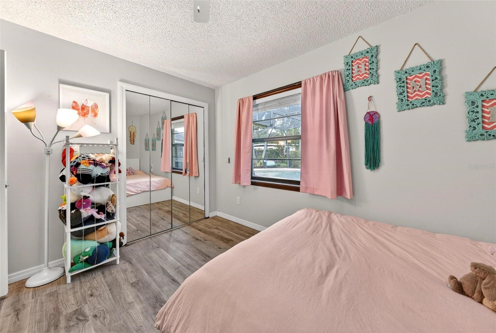 890 MENDOZA DR, ORLANDO, FL, 32825