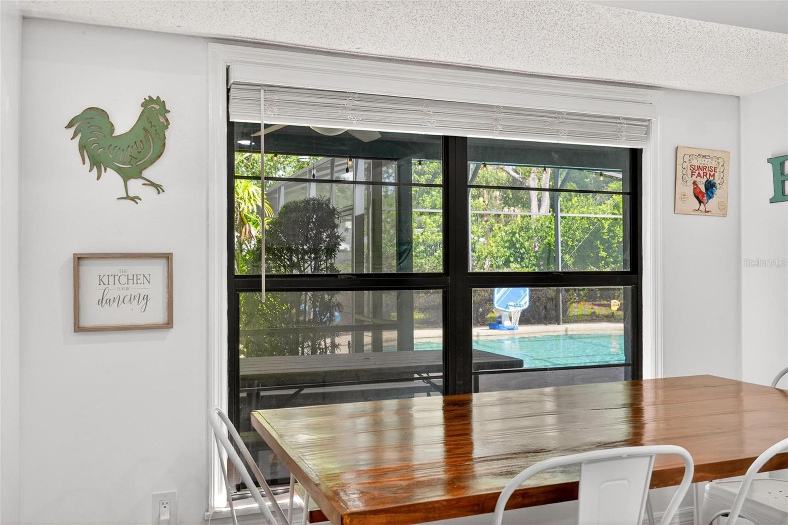 890 MENDOZA DR, ORLANDO, FL, 32825