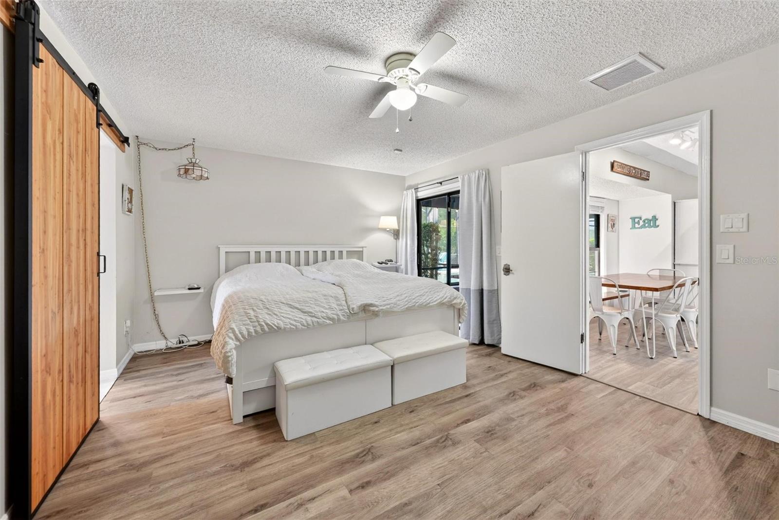 890 MENDOZA DR, ORLANDO, FL, 32825