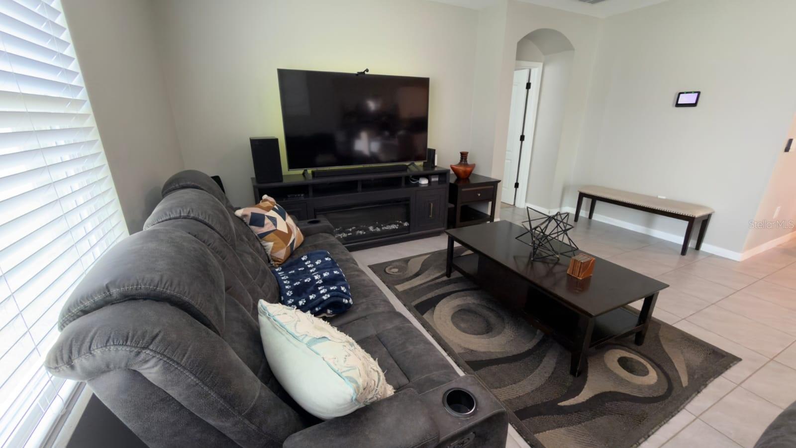 1583 BARBERRY DR, KISSIMMEE, FL, 34744