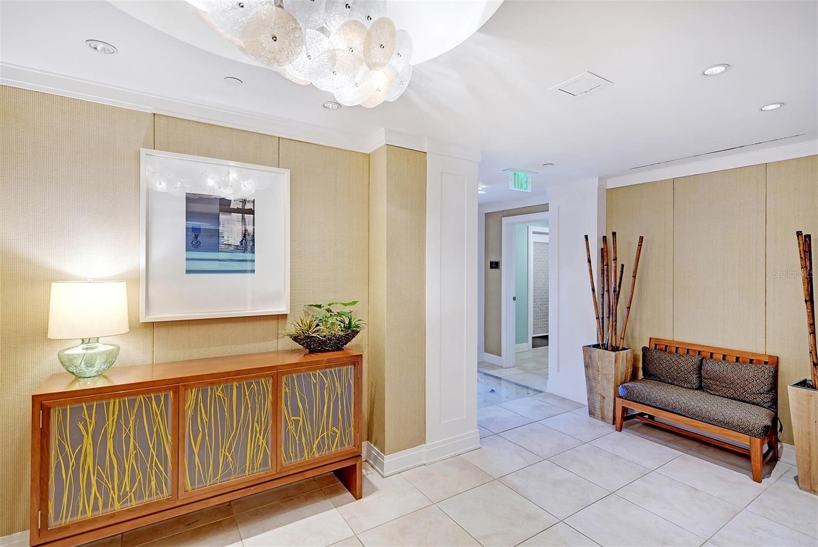 915 SEASIDE DR #402, Weeks 10-13, SARASOTA, FL, 34242