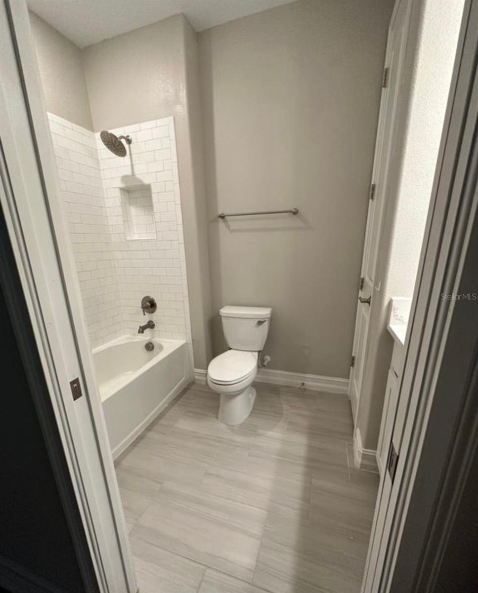 4615 ALMADA LN, WESLEY CHAPEL, FL, 33543