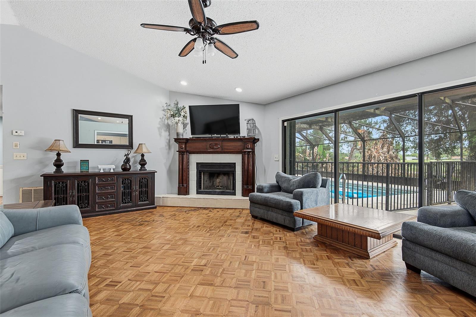 326 WELLINGTON DR, PALM COAST, FL, 32164