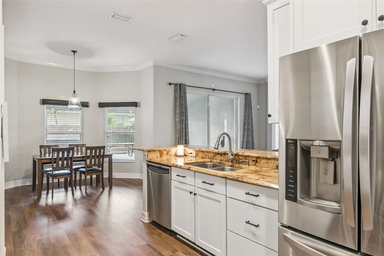 242 BLUE WATER ST, EUSTIS, FL, 32736