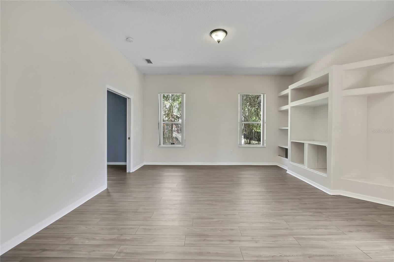 300 HAMPSHIRE AVE, SPRING HILL, FL, 34606