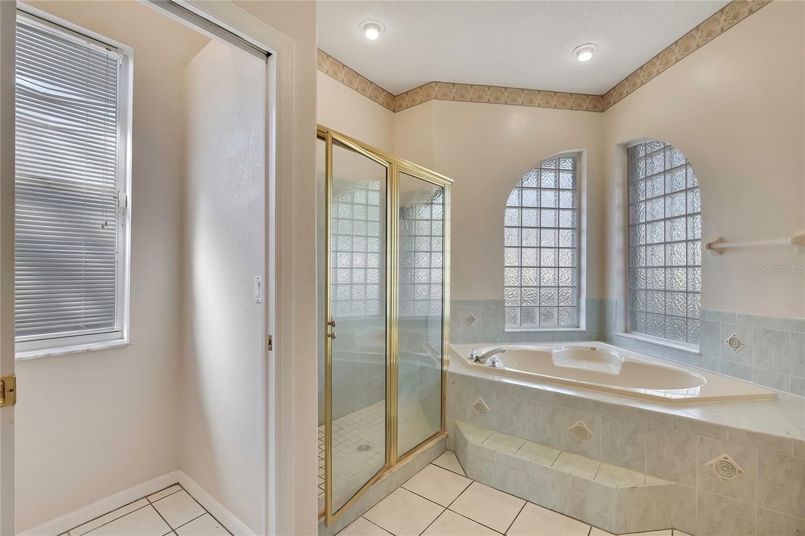 300 HAMPSHIRE AVE, SPRING HILL, FL, 34606