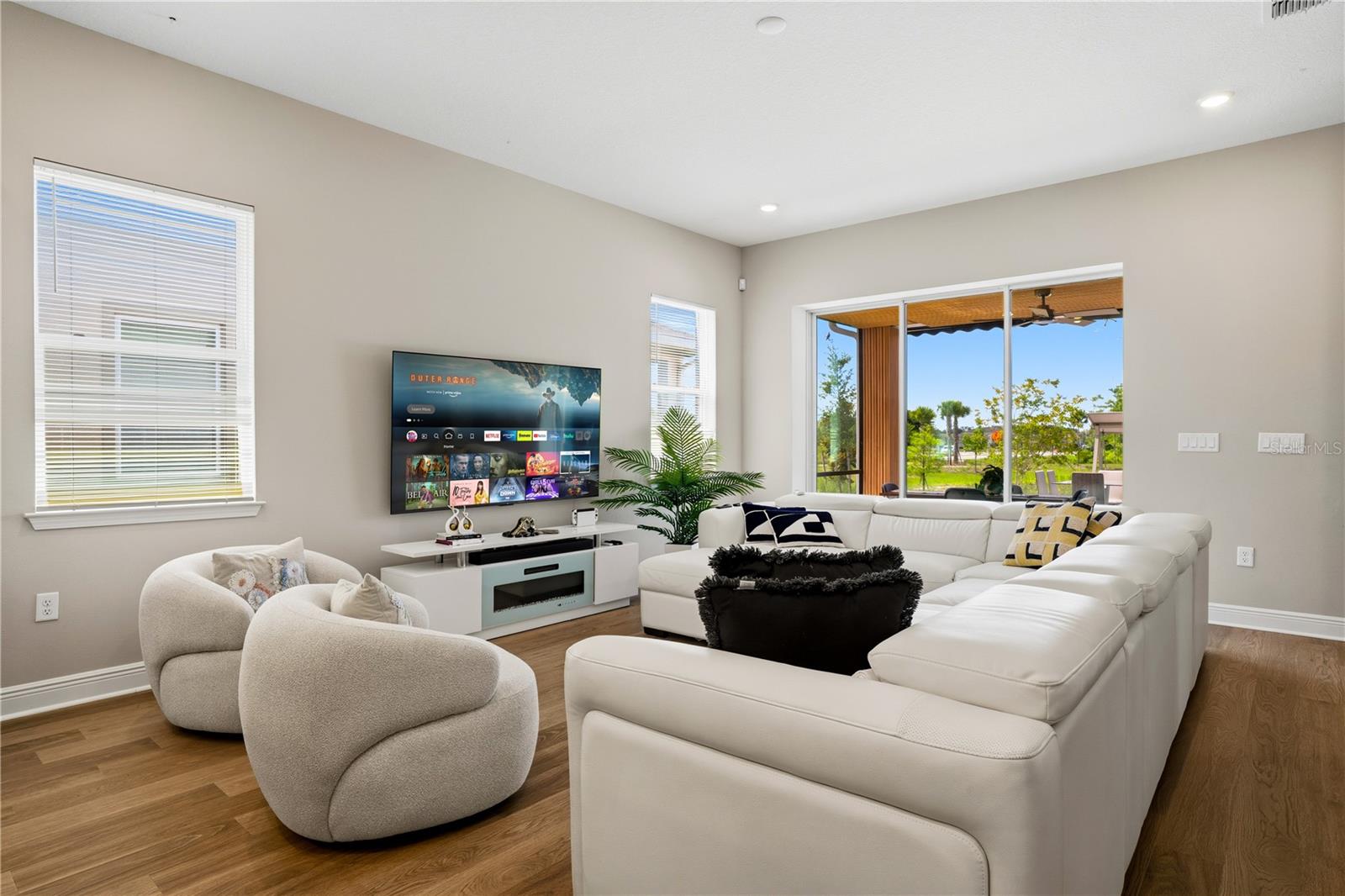 10156 BALLAST DR, ORLANDO, FL, 32827