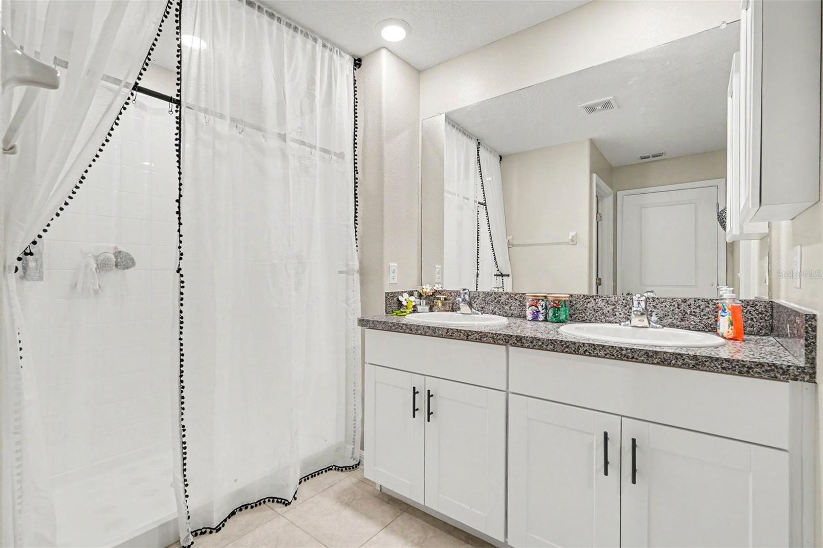 31536 BARREL WAVE WAY, WESLEY CHAPEL, FL, 33545