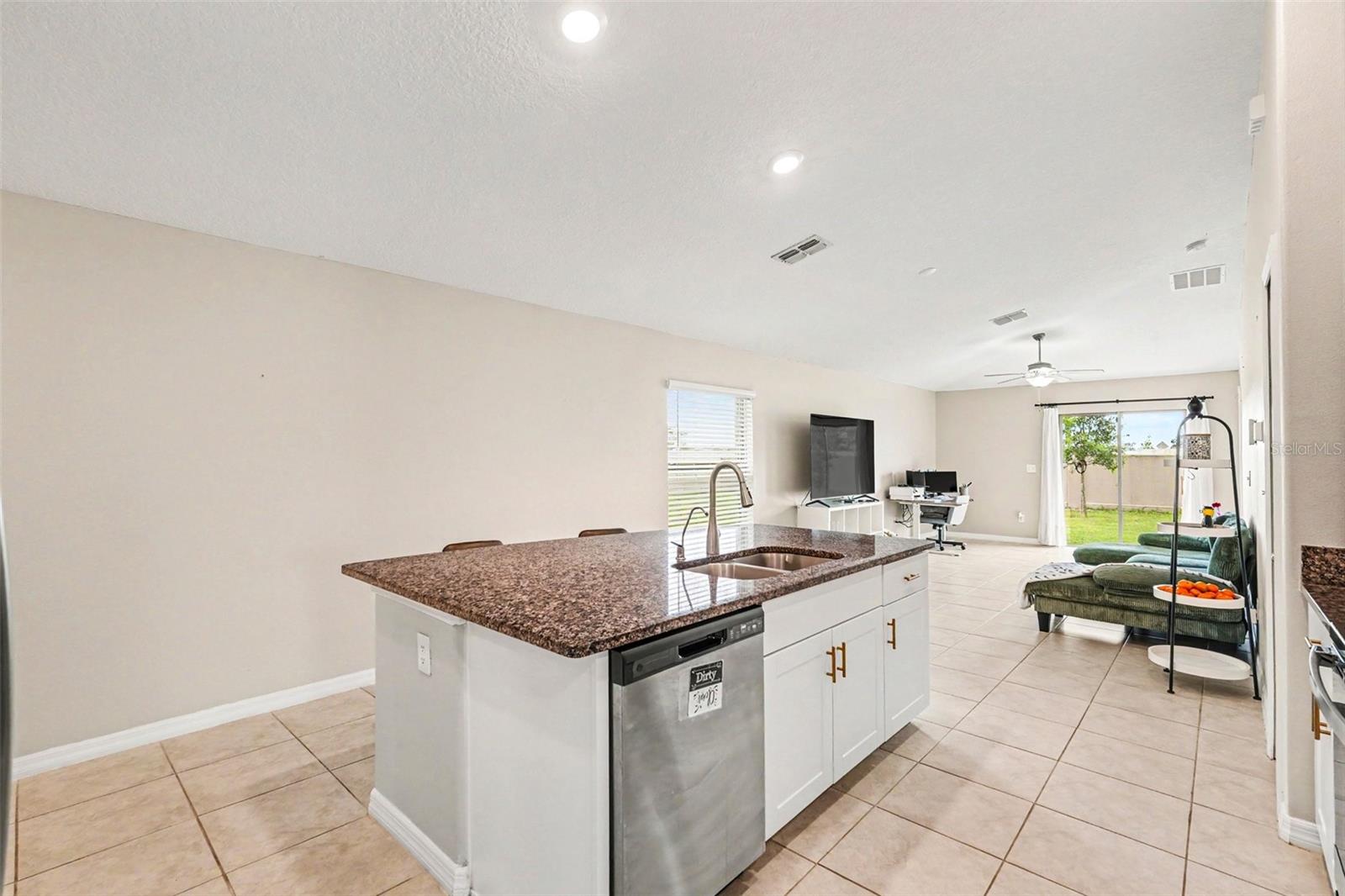 31536 BARREL WAVE WAY, WESLEY CHAPEL, FL, 33545