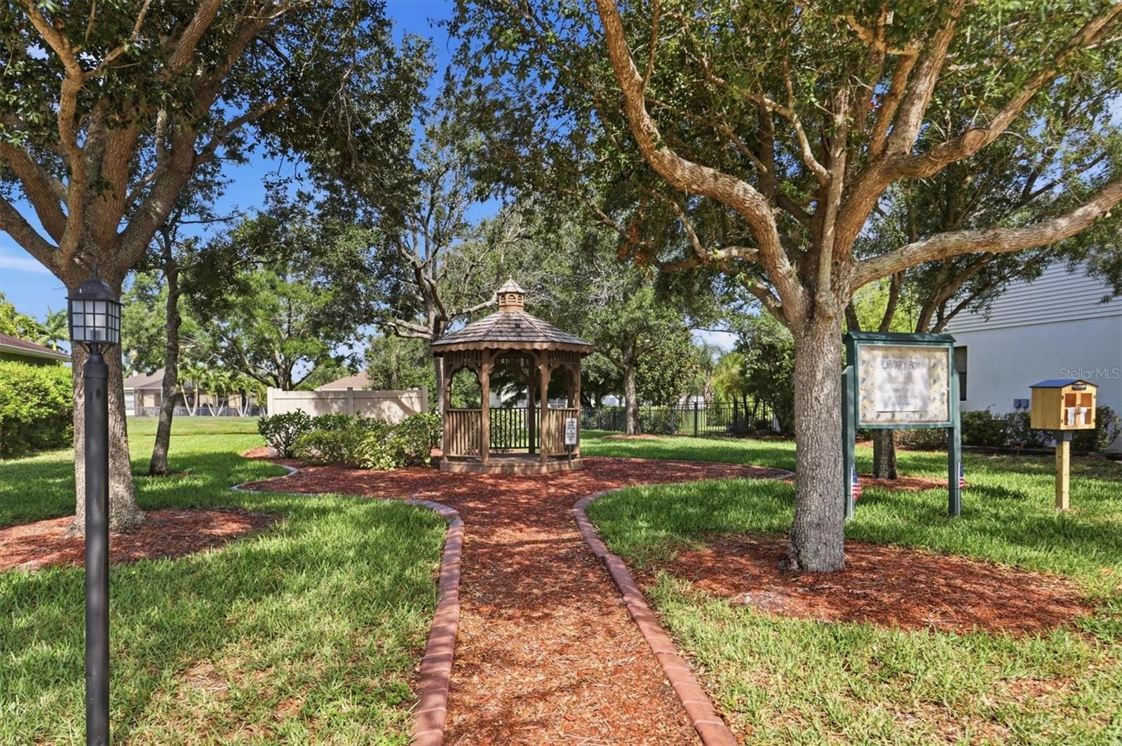 7106 35TH ST E, SARASOTA, FL, 34243