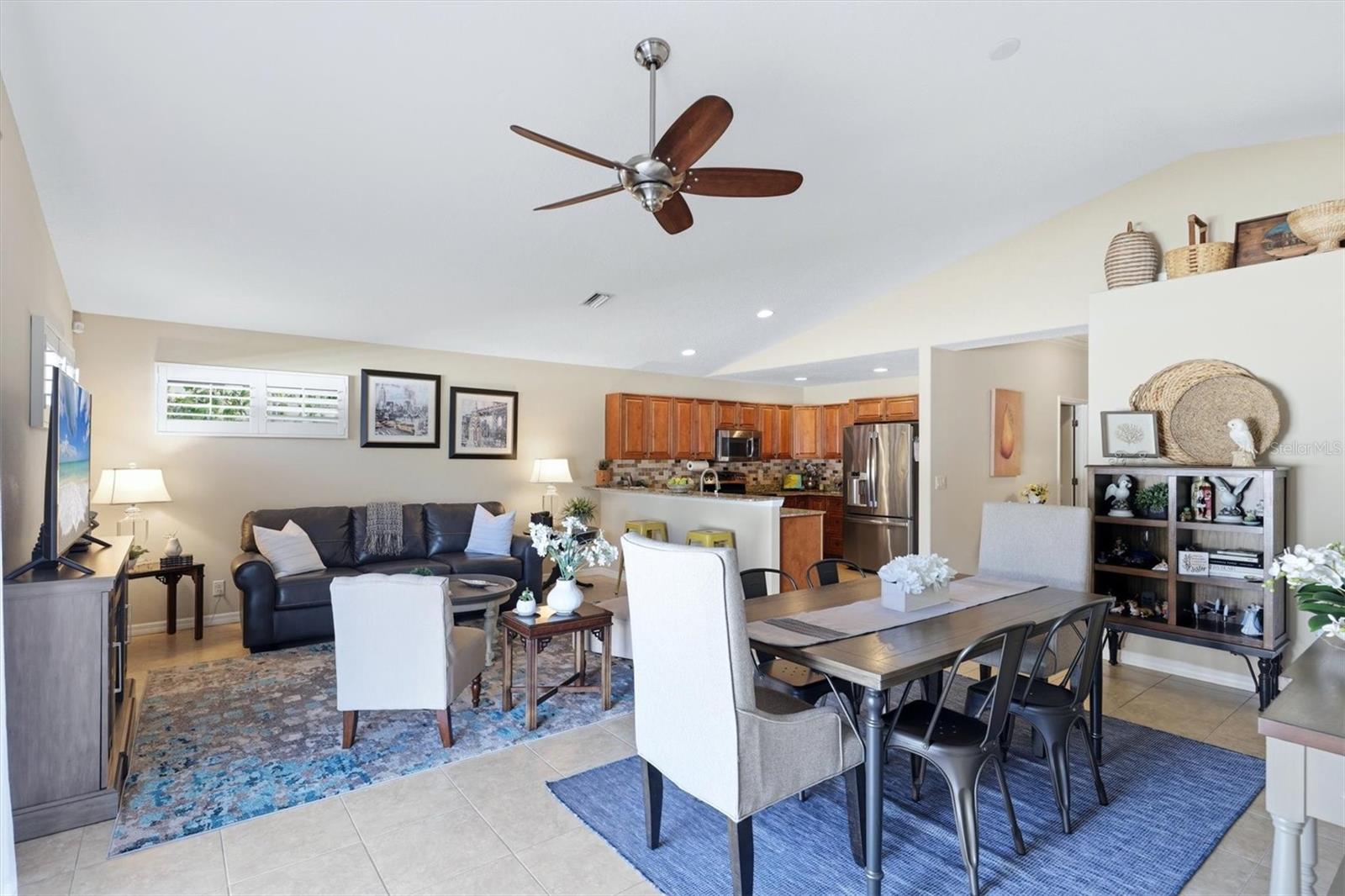 7106 35TH ST E, SARASOTA, FL, 34243