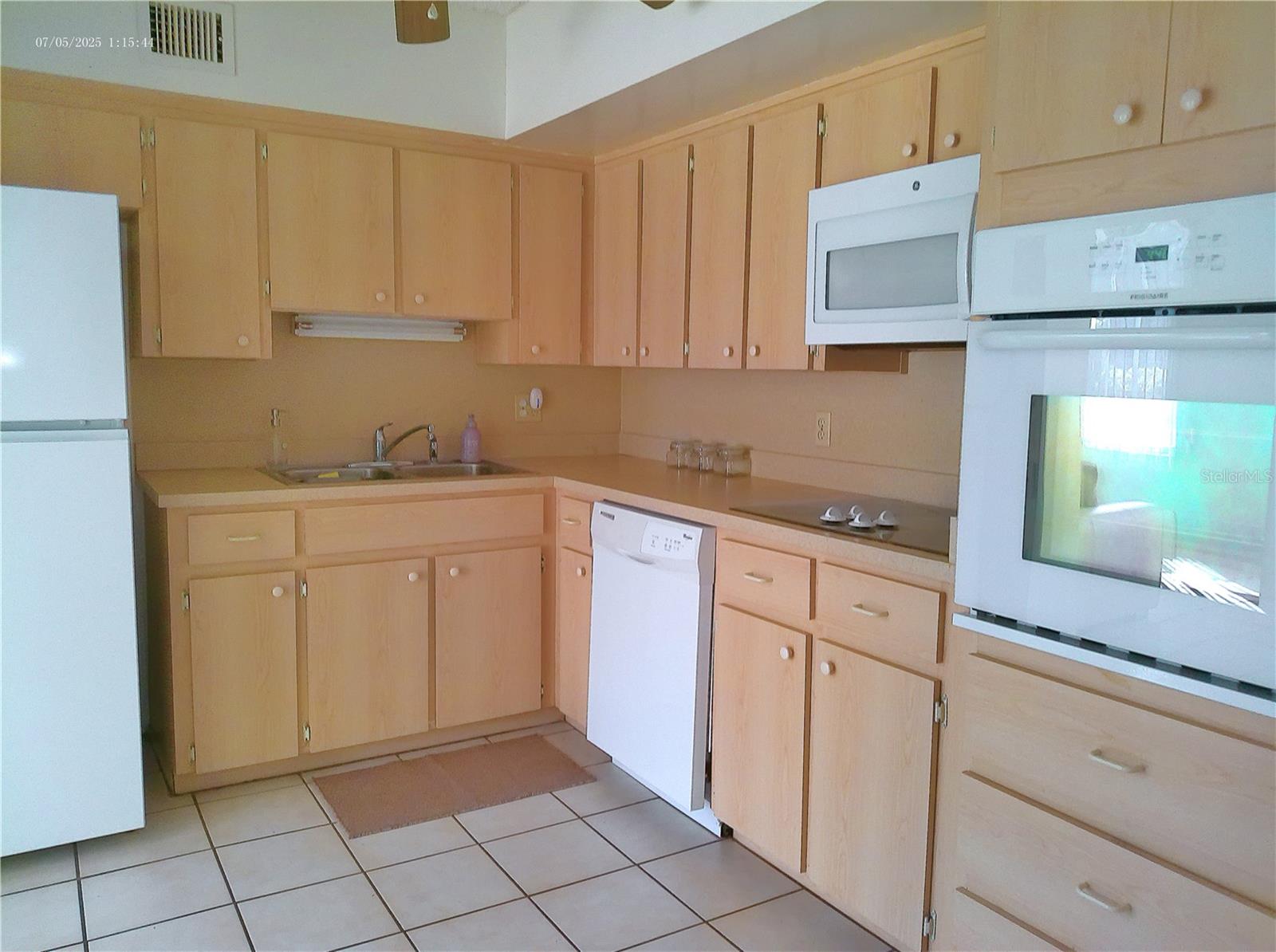 2361 ECUADORIAN WAY #17, CLEARWATER, FL, 33763