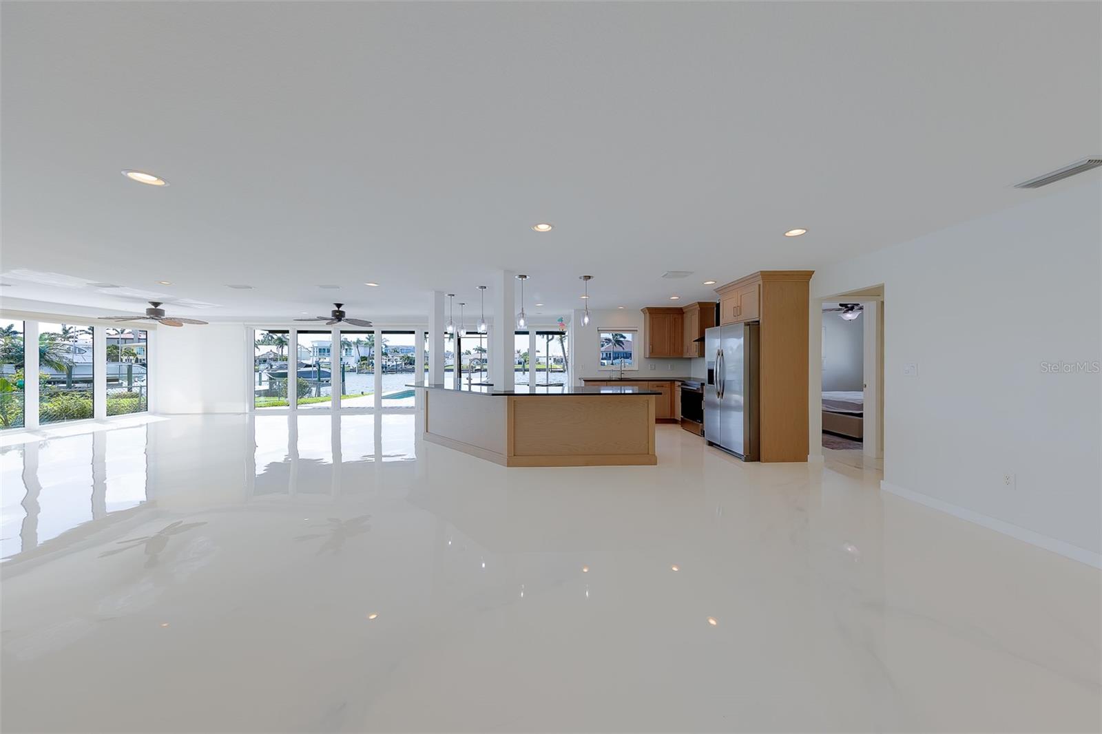 795 119TH AVE, TREASURE ISLAND, FL, 33706