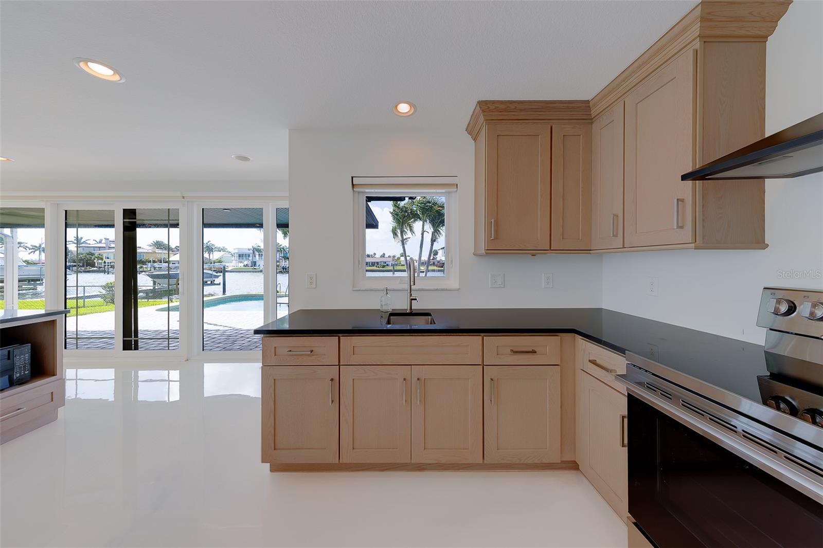 795 119TH AVE, TREASURE ISLAND, FL, 33706