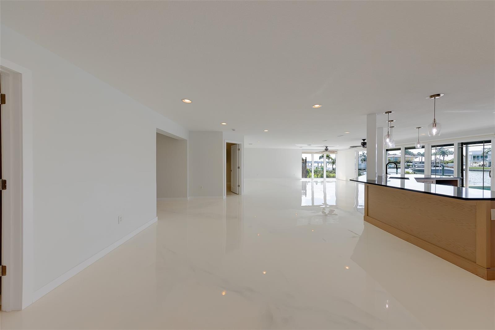 795 119TH AVE, TREASURE ISLAND, FL, 33706