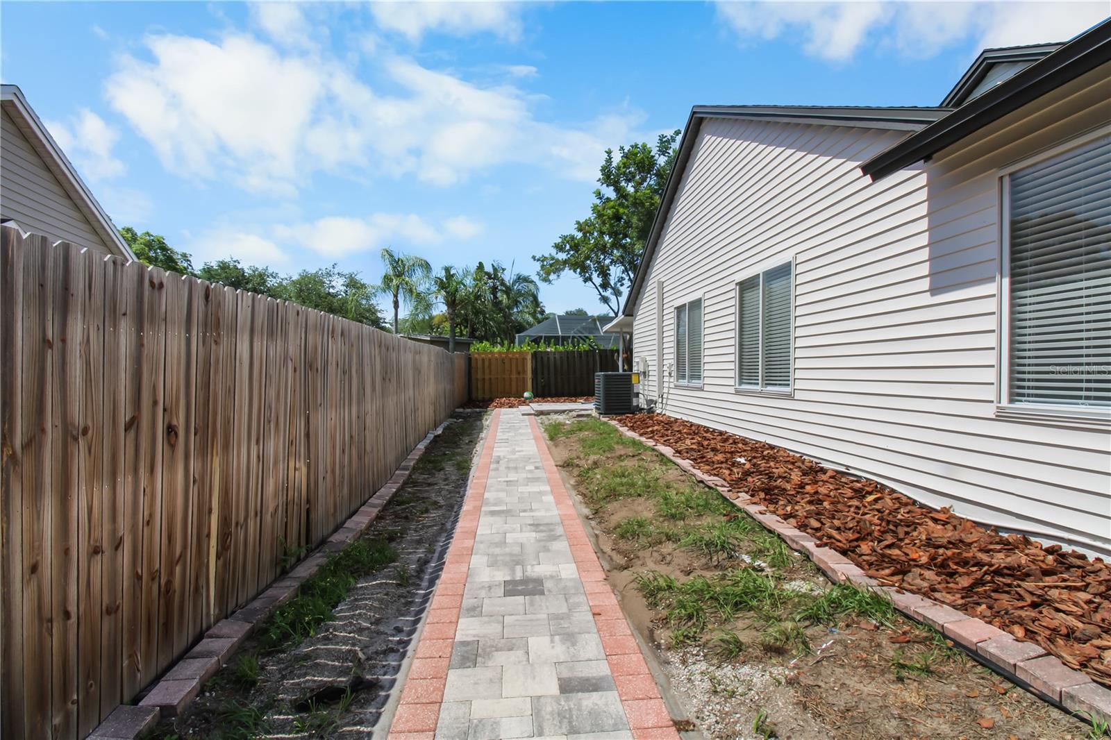 911 VALLEY VIEW CIR, PALM HARBOR, FL, 34684