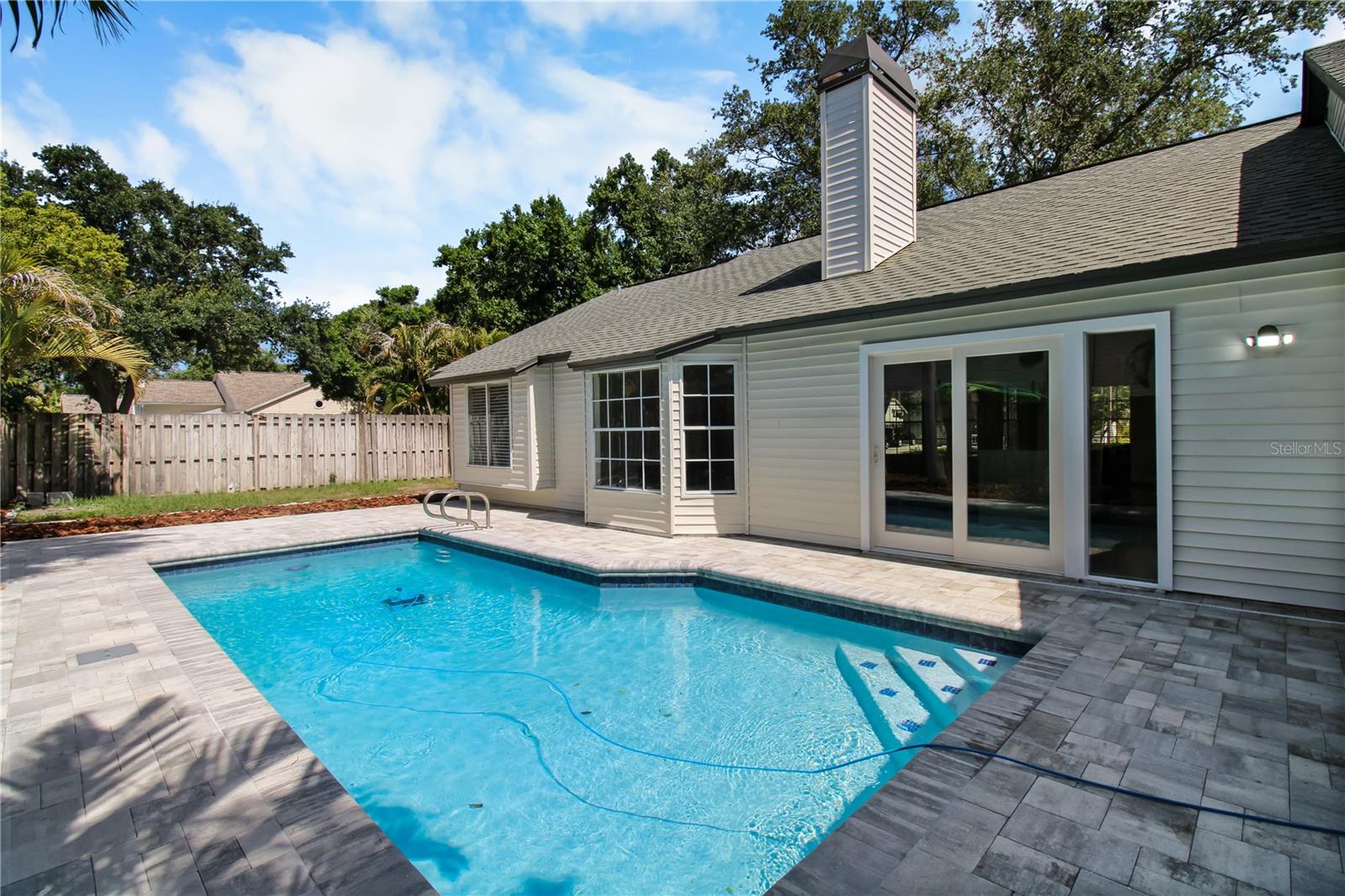911 VALLEY VIEW CIR, PALM HARBOR, FL, 34684