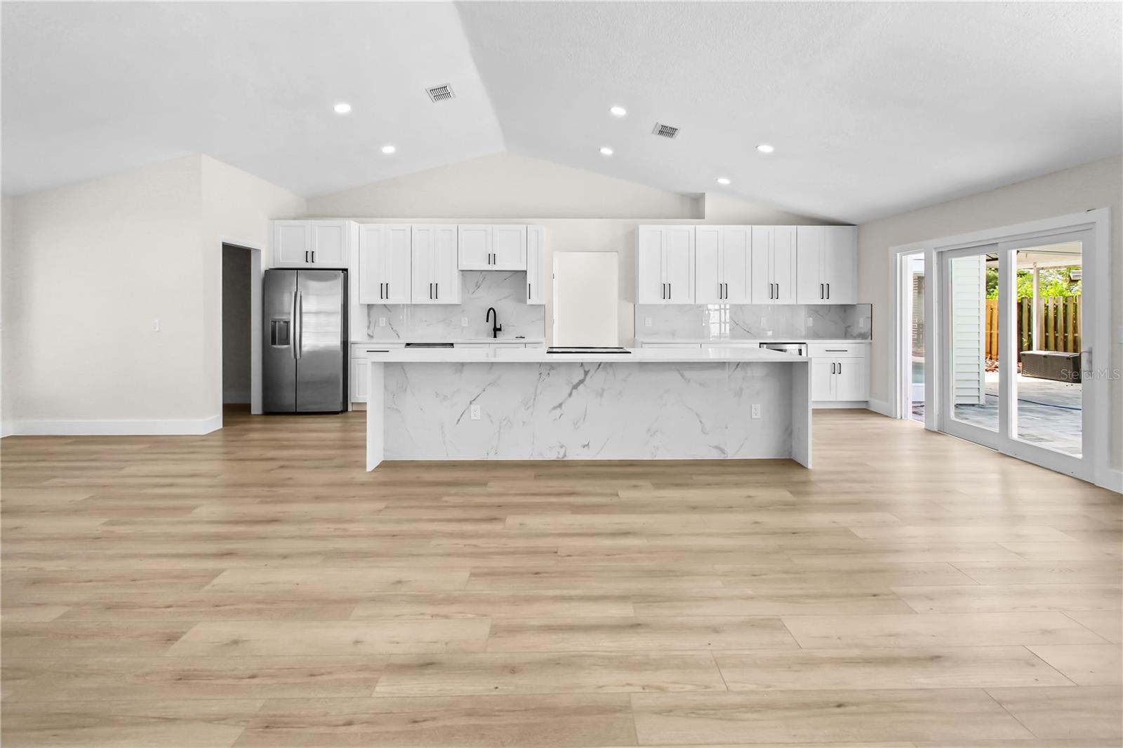 911 VALLEY VIEW CIR, PALM HARBOR, FL, 34684