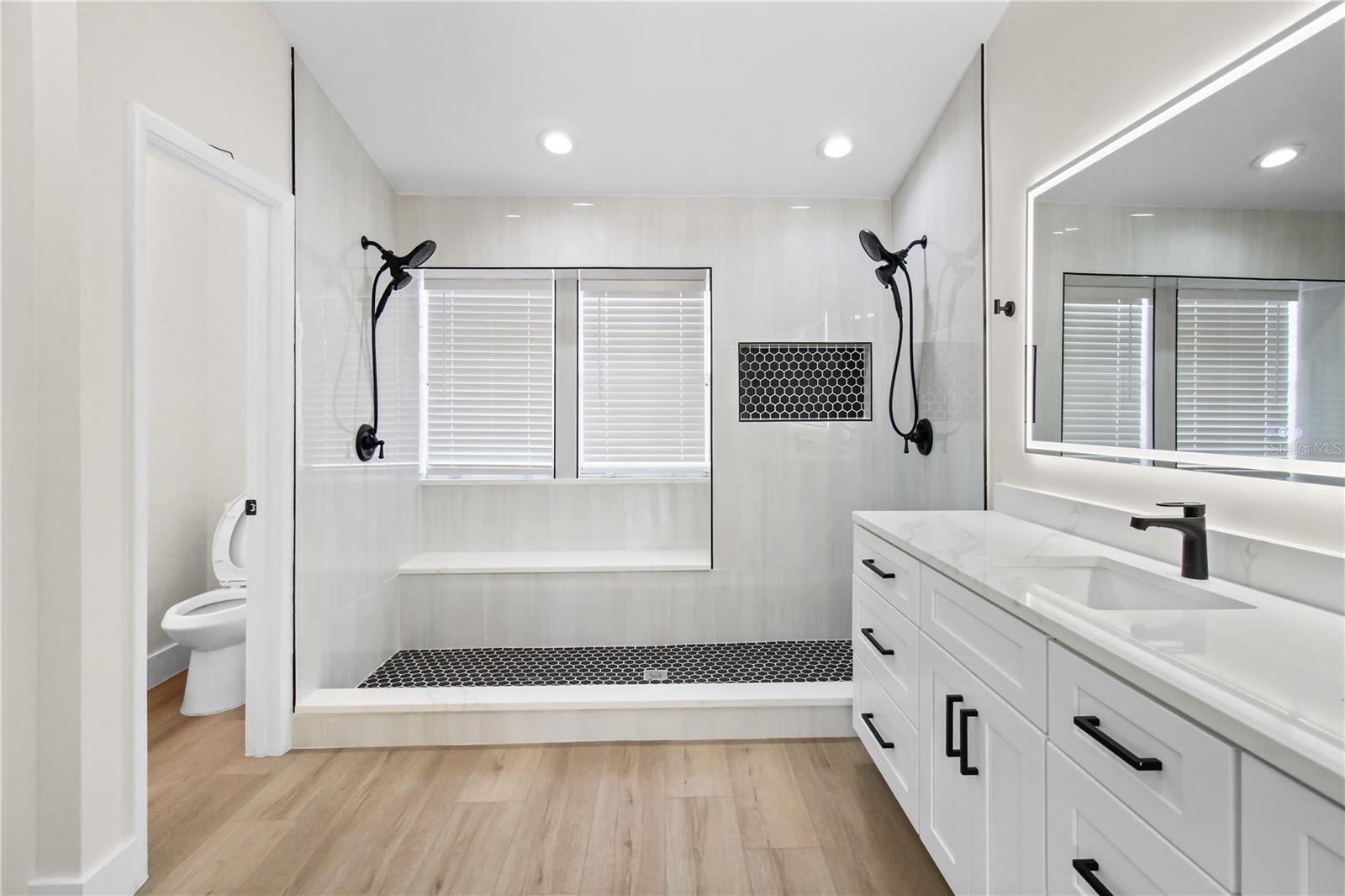 911 VALLEY VIEW CIR, PALM HARBOR, FL, 34684