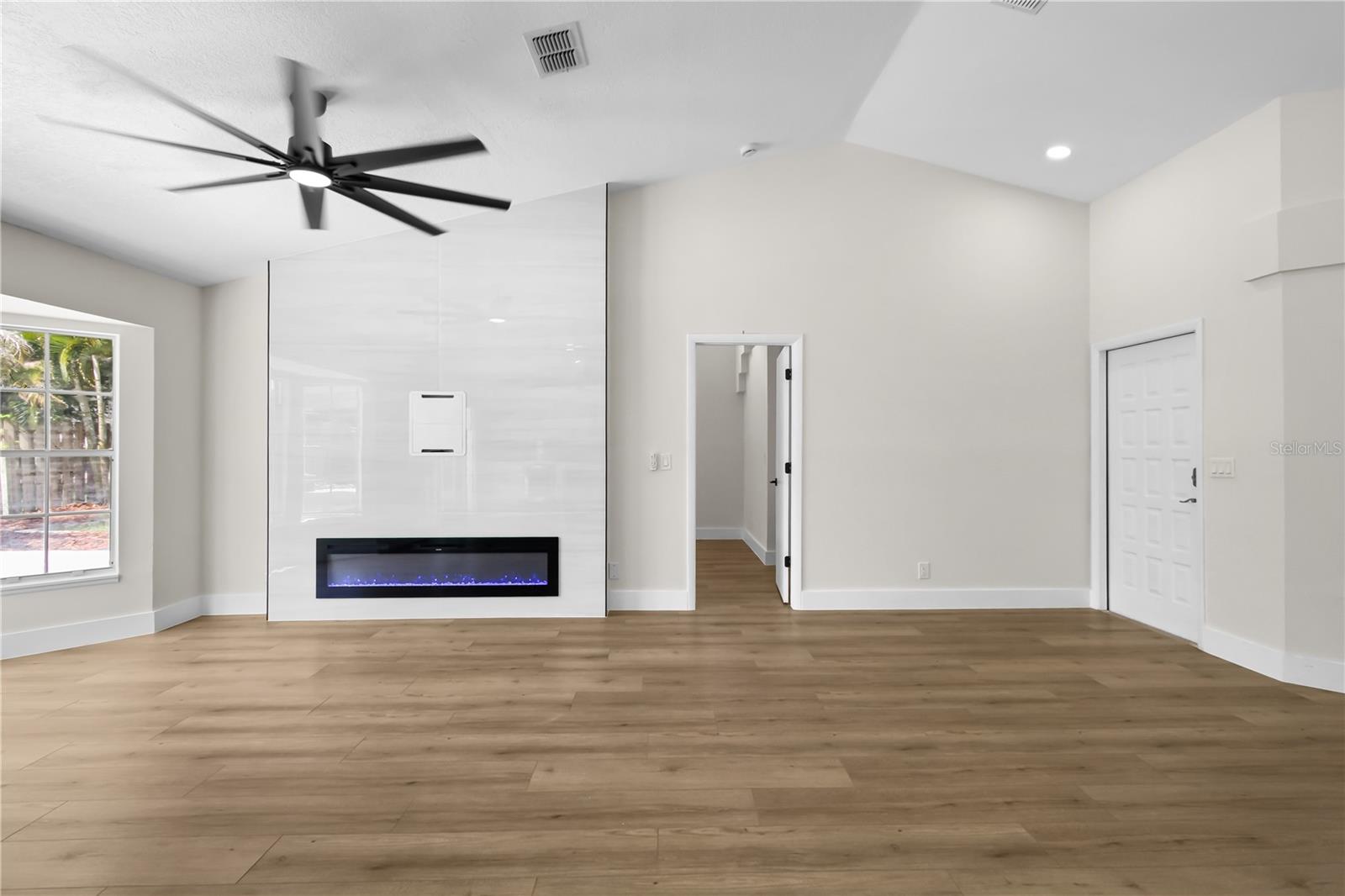911 VALLEY VIEW CIR, PALM HARBOR, FL, 34684