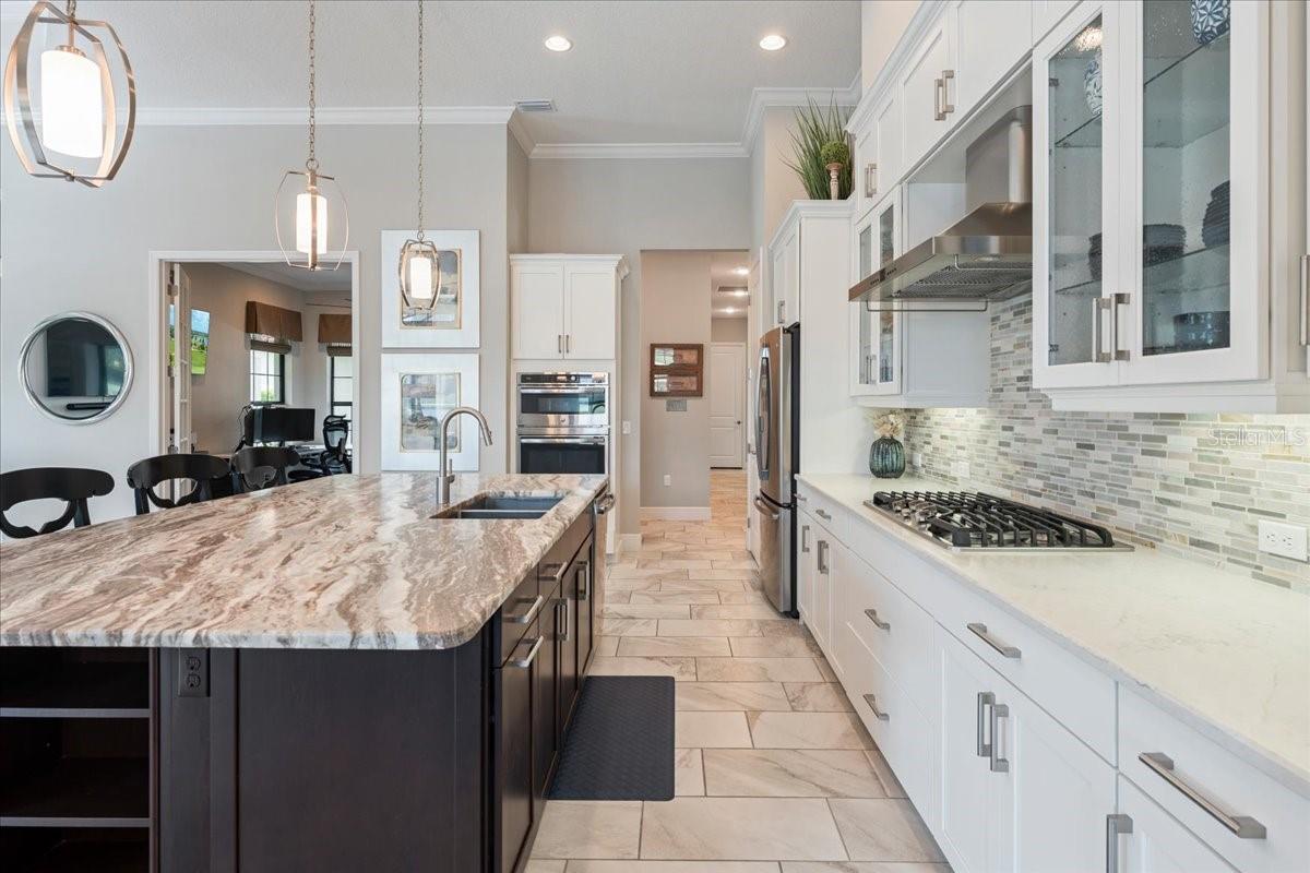 15406 CASTLE PARK TER, BRADENTON, FL, 34202