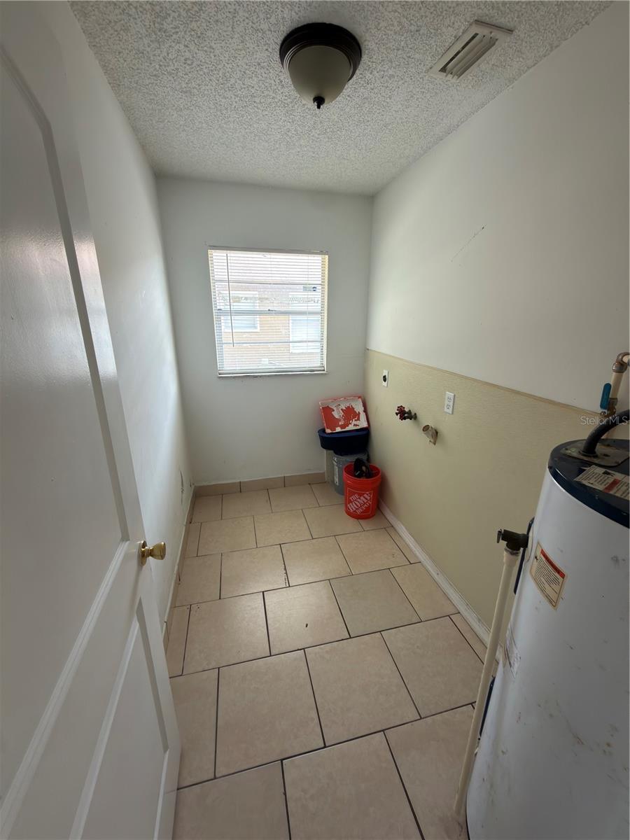 2463 CHESTNUT WOODS DR, LAKELAND, FL, 33815