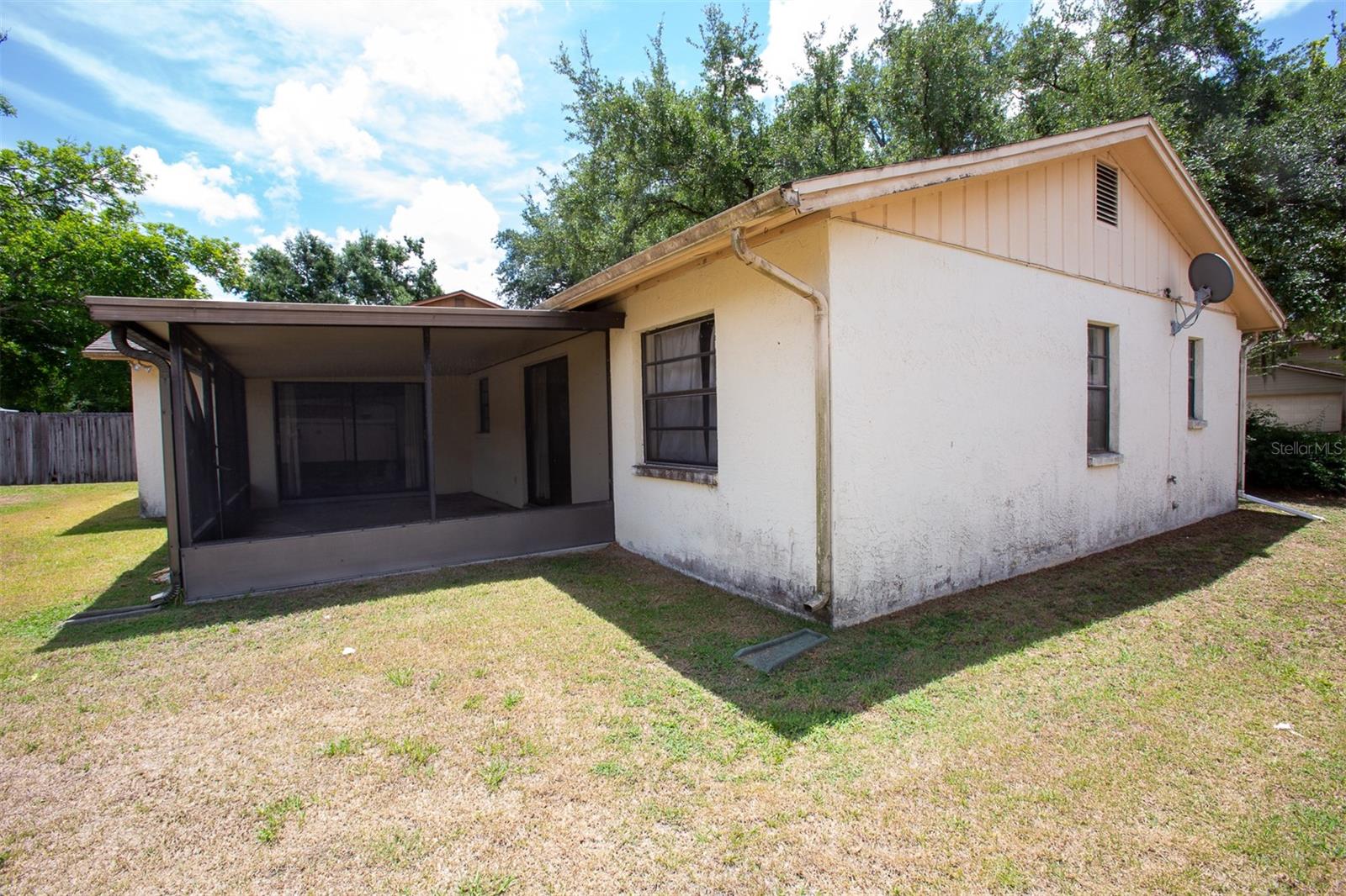 1363 CORNER OAKS DR, BRANDON, FL, 33510