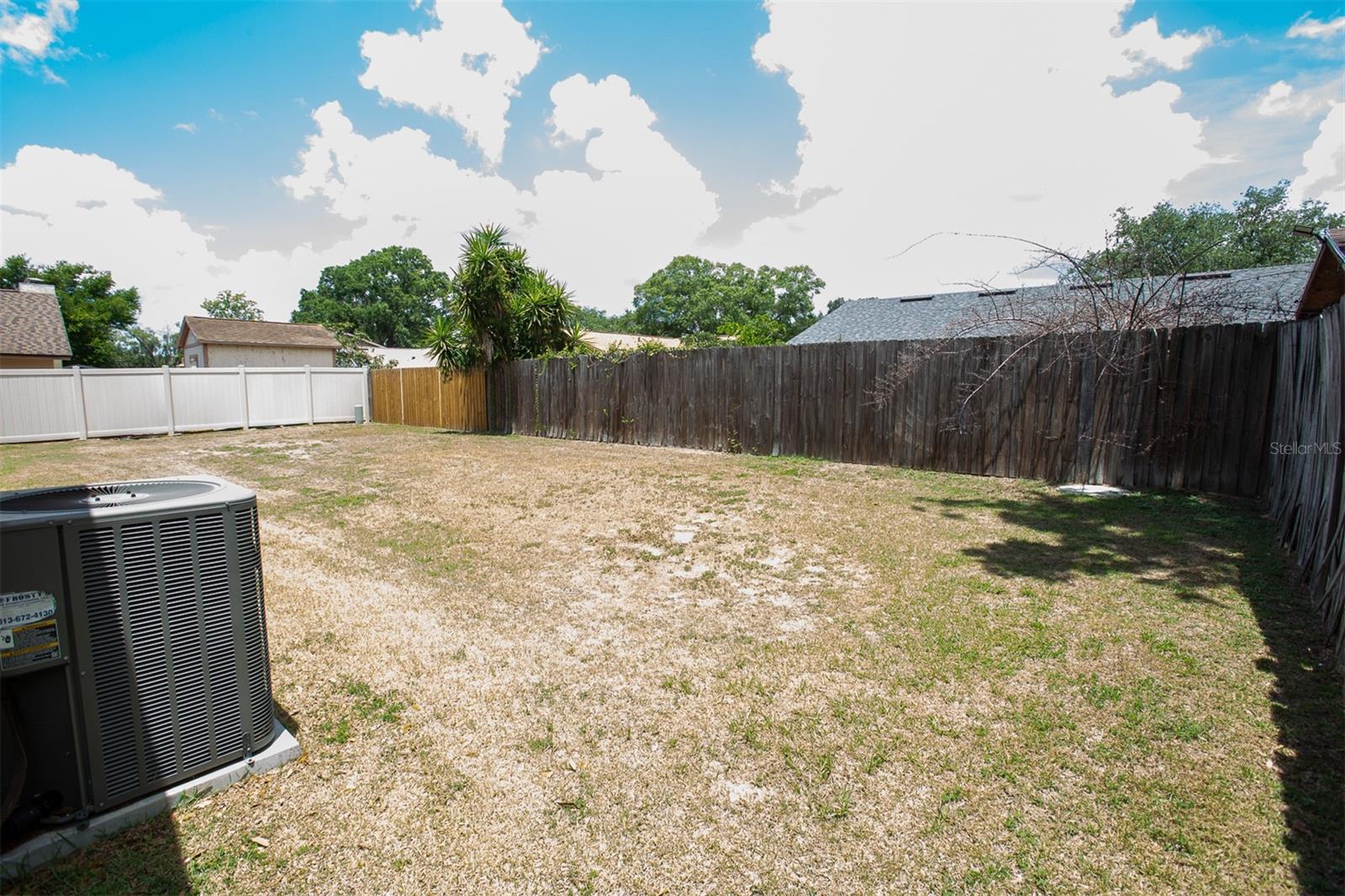 1363 CORNER OAKS DR, BRANDON, FL, 33510