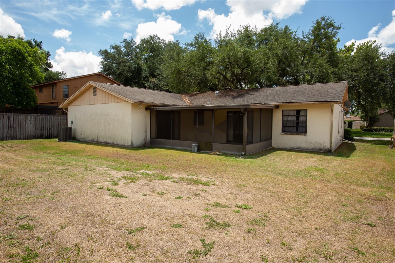 1363 CORNER OAKS DR, BRANDON, FL, 33510