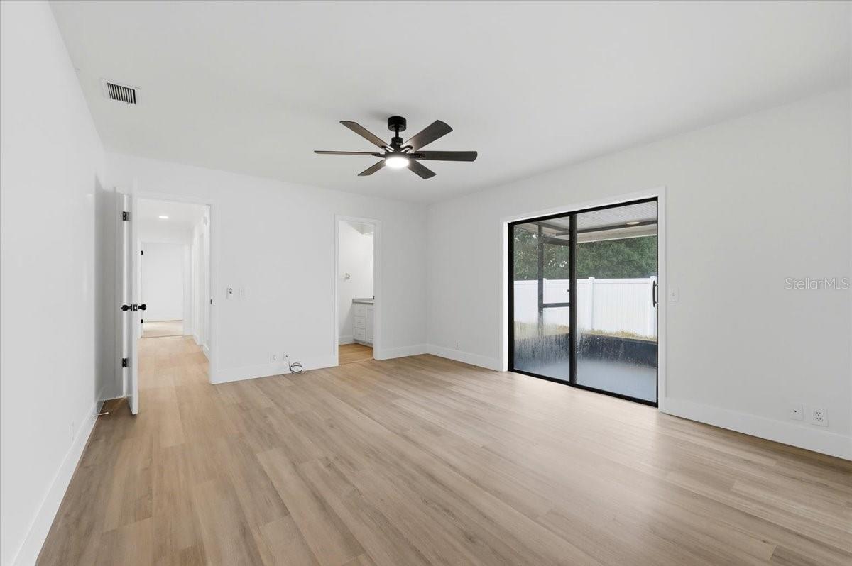 912 E HERON CIR, WINTER HAVEN, FL, 33884