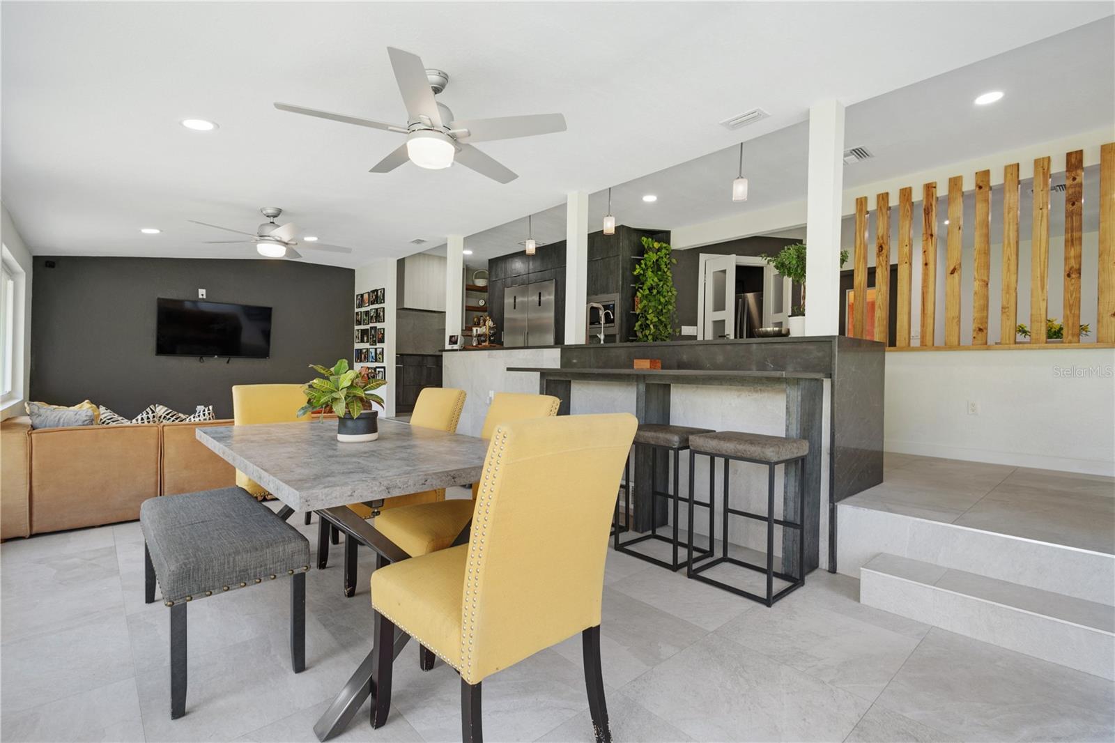 511 LAKE MIRIAM DR, LAKELAND, FL, 33813