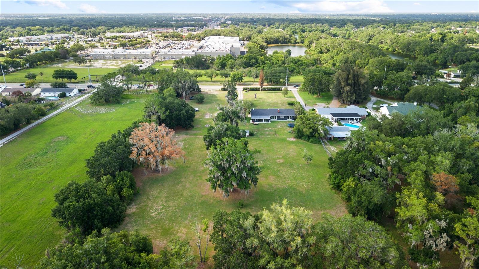 511 LAKE MIRIAM DR, LAKELAND, FL, 33813