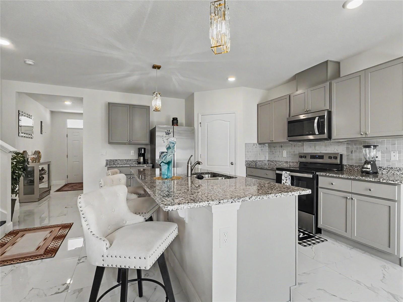 2085 DOE RUN DR, DAVENPORT, FL, 33837