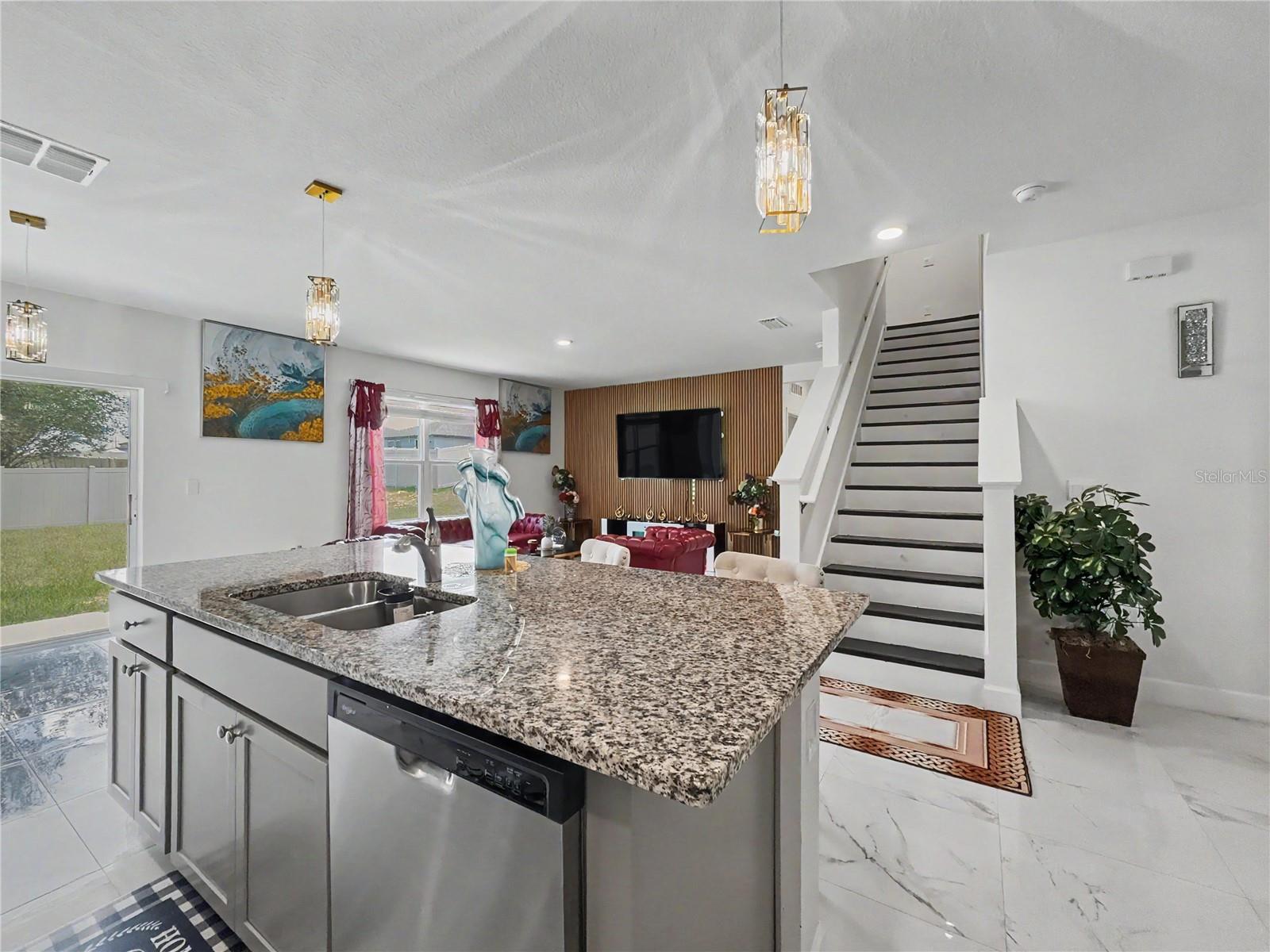 2085 DOE RUN DR, DAVENPORT, FL, 33837