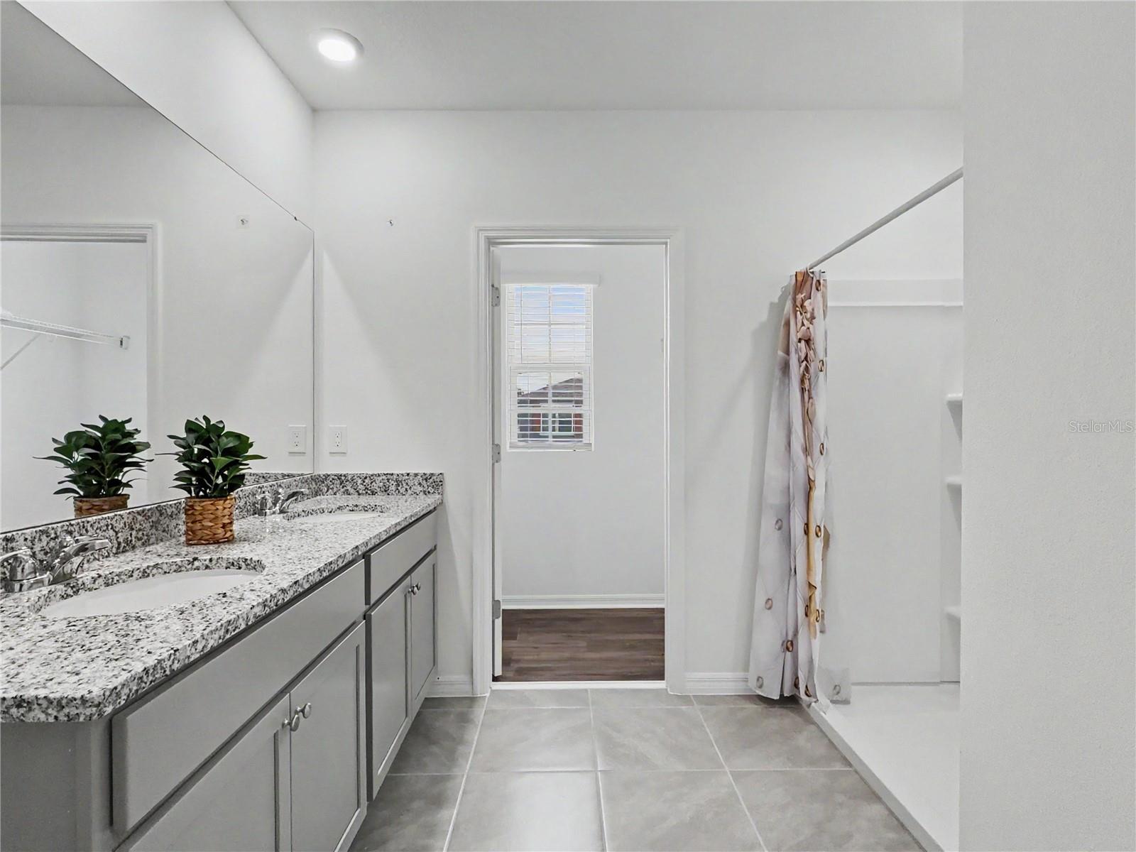 2085 DOE RUN DR, DAVENPORT, FL, 33837