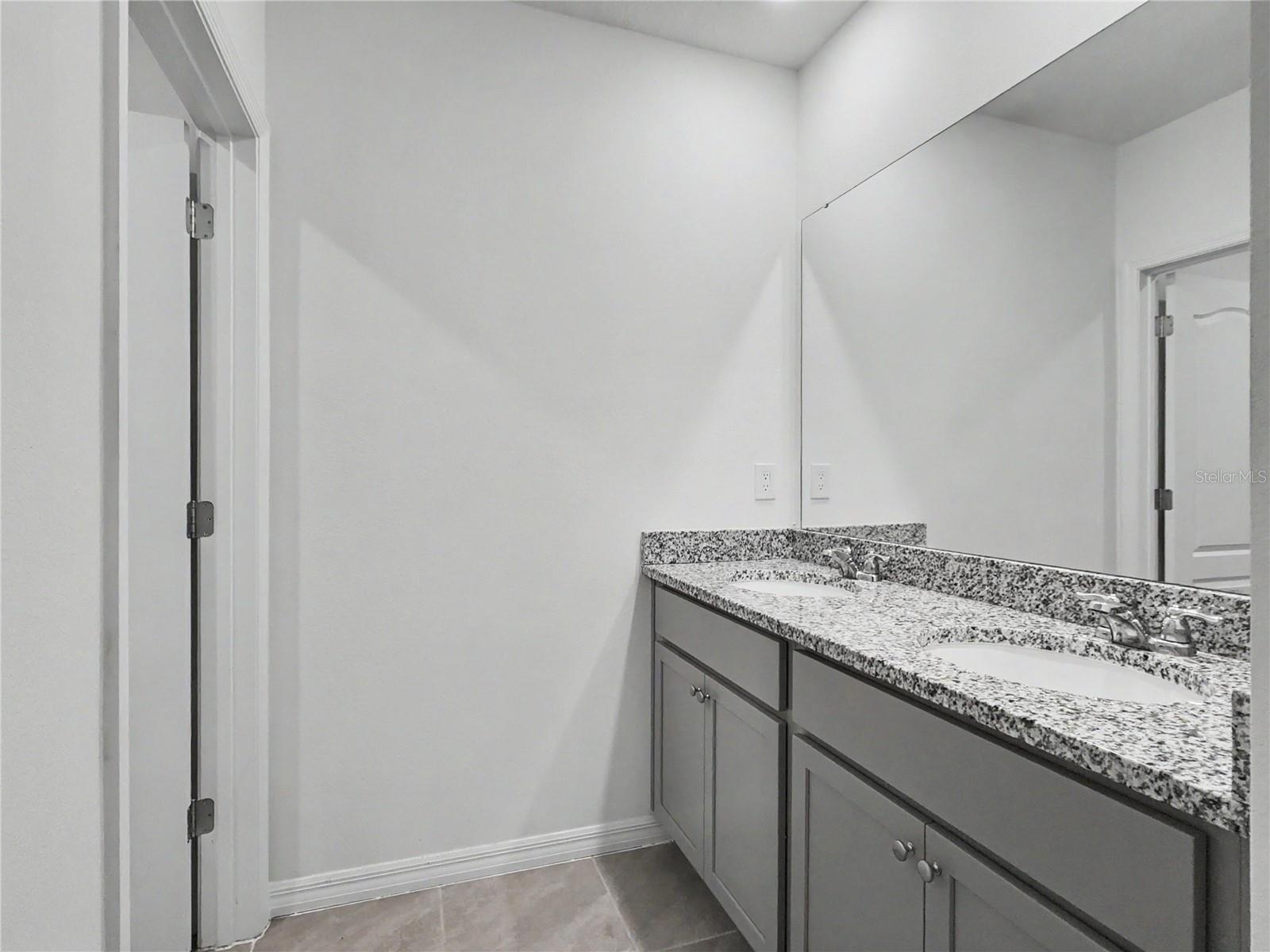 2085 DOE RUN DR, DAVENPORT, FL, 33837
