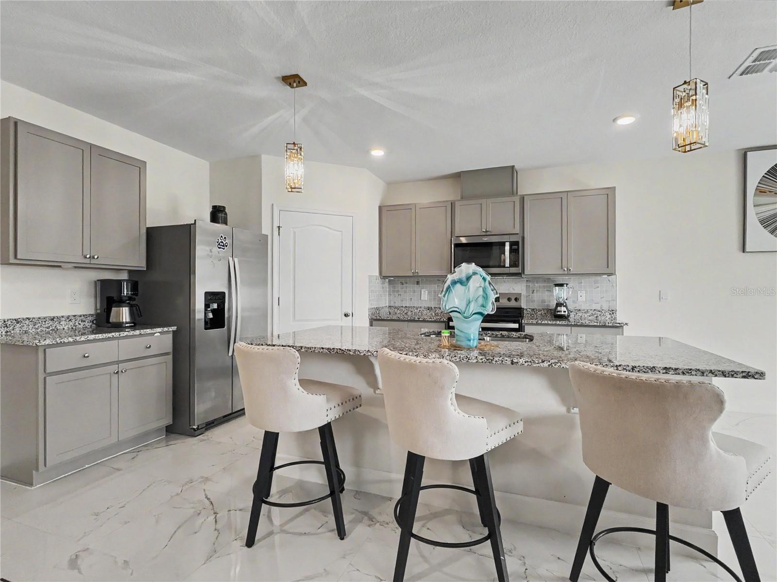 2085 DOE RUN DR, DAVENPORT, FL, 33837