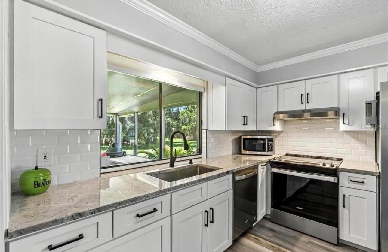 16 COURTNEY PL, PALM COAST, FL, 32137
