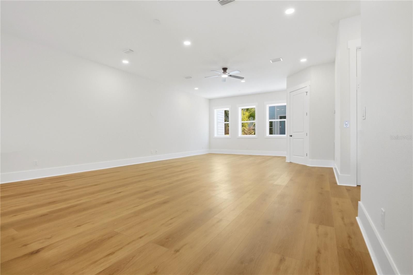 1413 BAYSHORE BLVD #11, DUNEDIN, FL, 34698