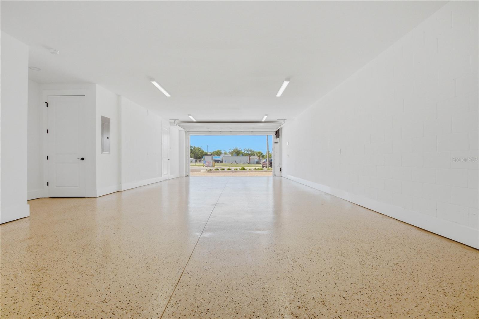 1413 BAYSHORE BLVD #11, DUNEDIN, FL, 34698