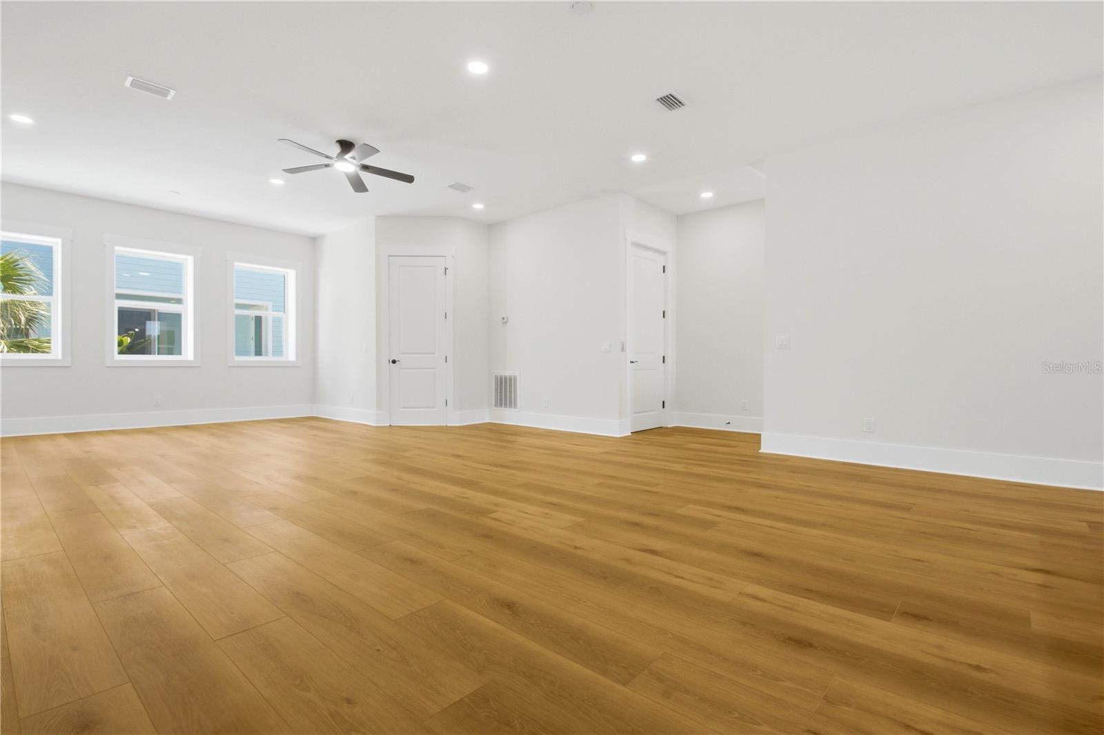 1413 BAYSHORE BLVD #11, DUNEDIN, FL, 34698