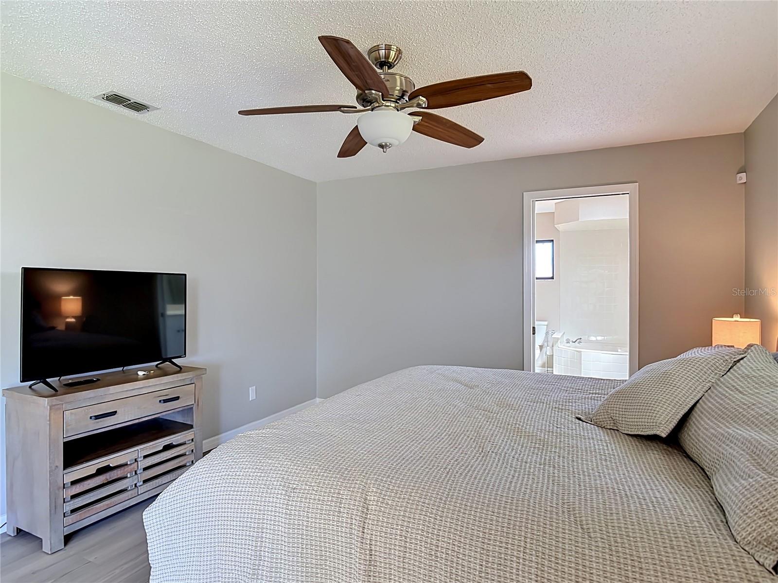 1405 RUTHBERN RD, DAYTONA BEACH, FL, 32114