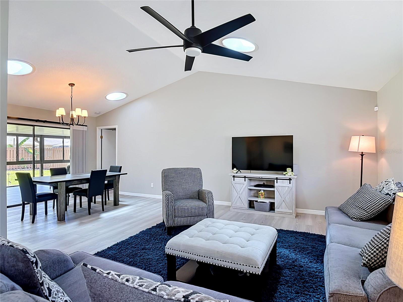 1405 RUTHBERN RD, DAYTONA BEACH, FL, 32114