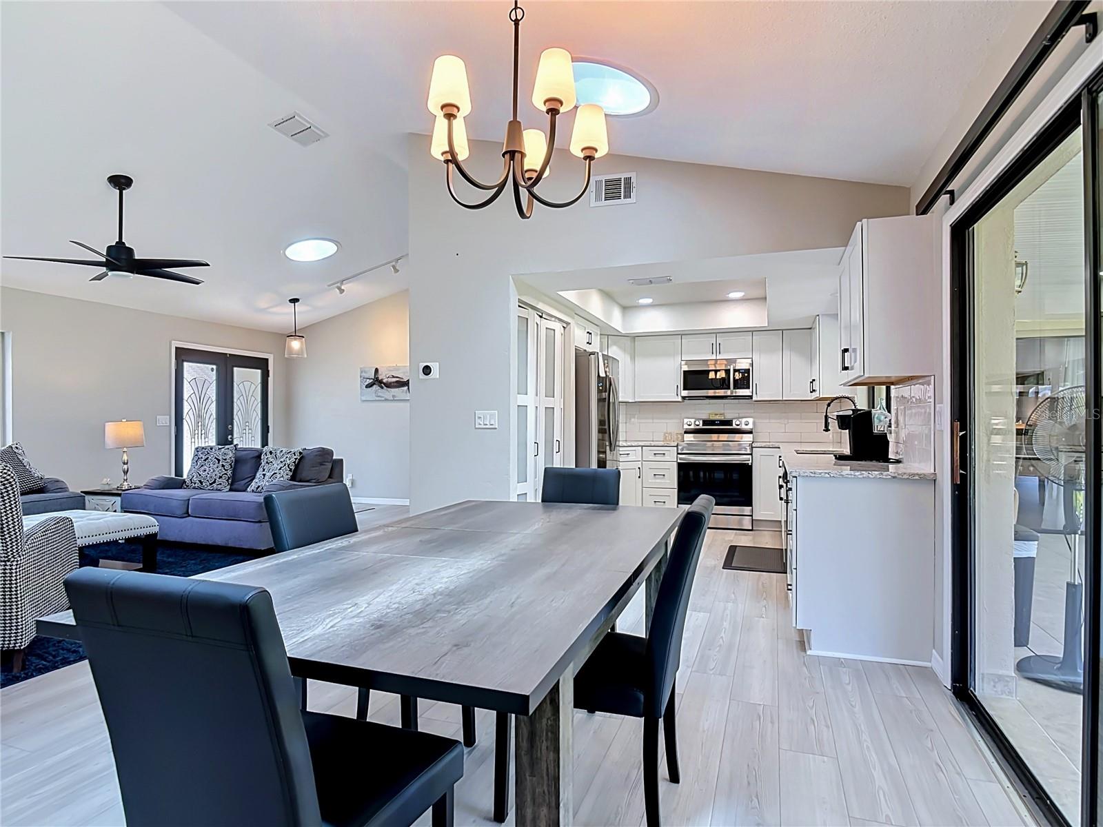1405 RUTHBERN RD, DAYTONA BEACH, FL, 32114