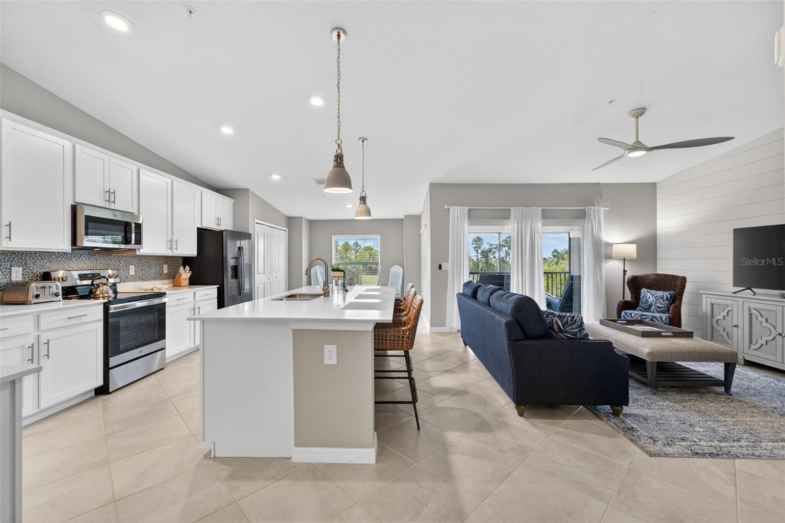 12390 WELLEN GOLF ST #204, VENICE, FL, 34293